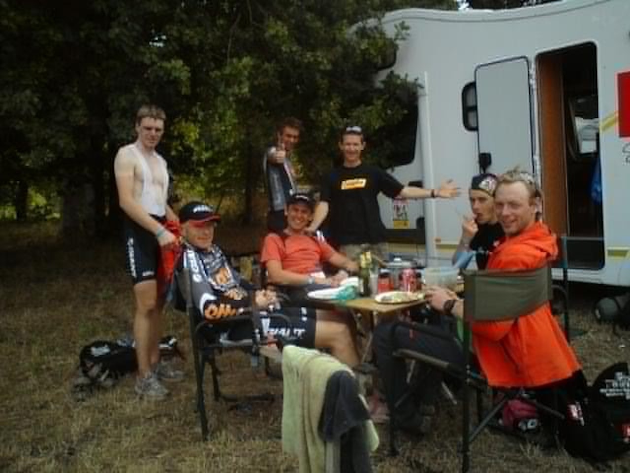 ALLE: Hele laget samlet etter 6. etappe. ALLE: Hele laget samlet etter 6. etappe.