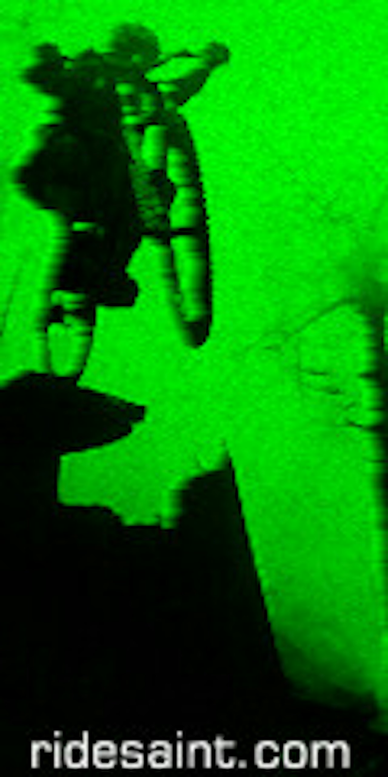 Saint er bygget for å tåle en støyt, men Shimano er også ute etter å tjene penger. Kanonisering må vente til vi får prøvd sakene selv. Saint er bygget for å tåle en støyt, men Shimano er også ute etter å tjene penger. Kanonisering må vente til vi får prøvd sakene selv.