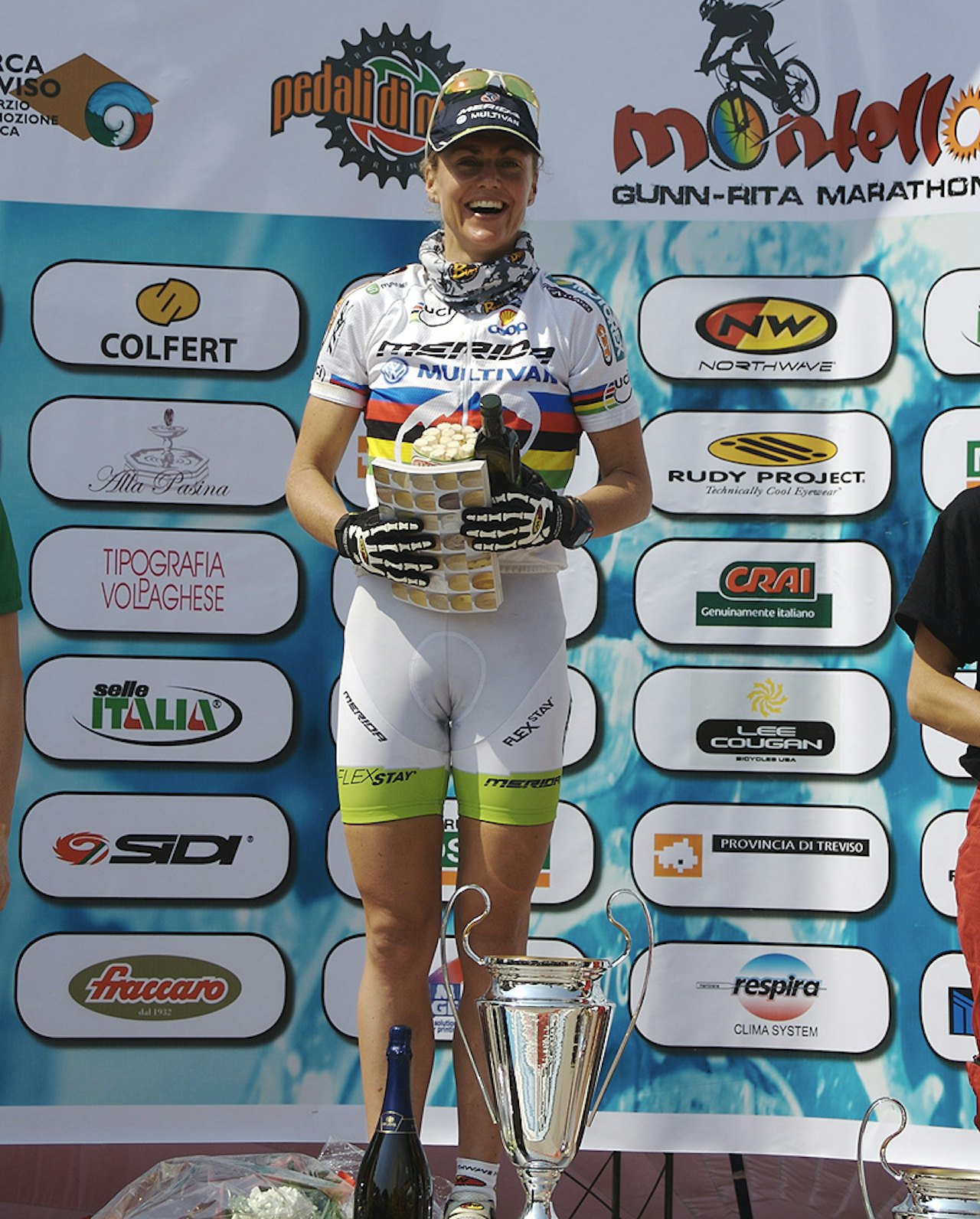 Gunn Rita var i rute i mai da hun vant sitt eget maraton i Italia. Siden har det gått tungt for den regjerende verdensmesteren. Gunn Rita var i rute i mai da hun vant sitt eget maraton i Italia. Siden har det gått tungt for den regjerende verdensmesteren.