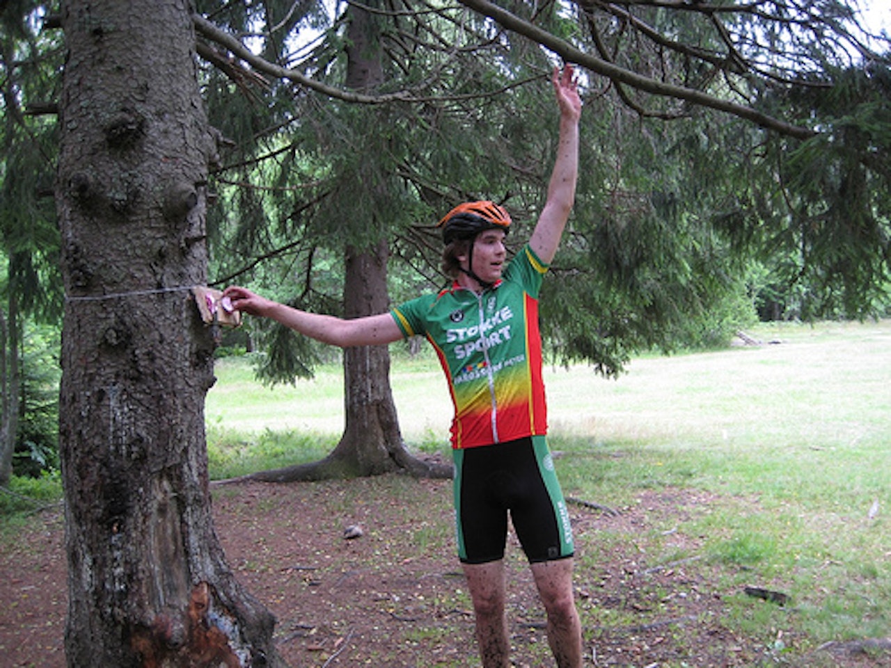 Tønsbergs store sønn, Anders Gundersen er raskest i Norge uten gir. Tønsbergs store sønn, Anders Gundersen er raskest i Norge uten gir.