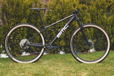 MODERNE: BMC sine rittsykler har den mest progressive geometrien på markedet. Om noen år vil de fleste andre ha kommet etter. MODERNE: BMC sine rittsykler har den mest progressive geometrien på markedet. Om noen år vil de fleste andre ha kommet etter.
