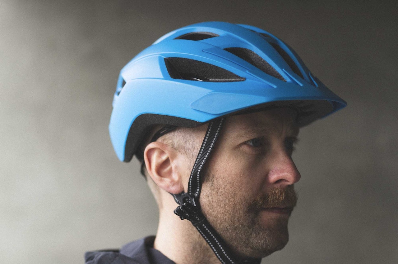 TEST AV BONTRAGER SYKKELHJELM: Vi har testet Bontrager Solstice MIPS, som er en rimelig sykkelhjelm til allsidig bruk. Foto: Øyvind Aas test bontrager solstice mips sykkelhjelm