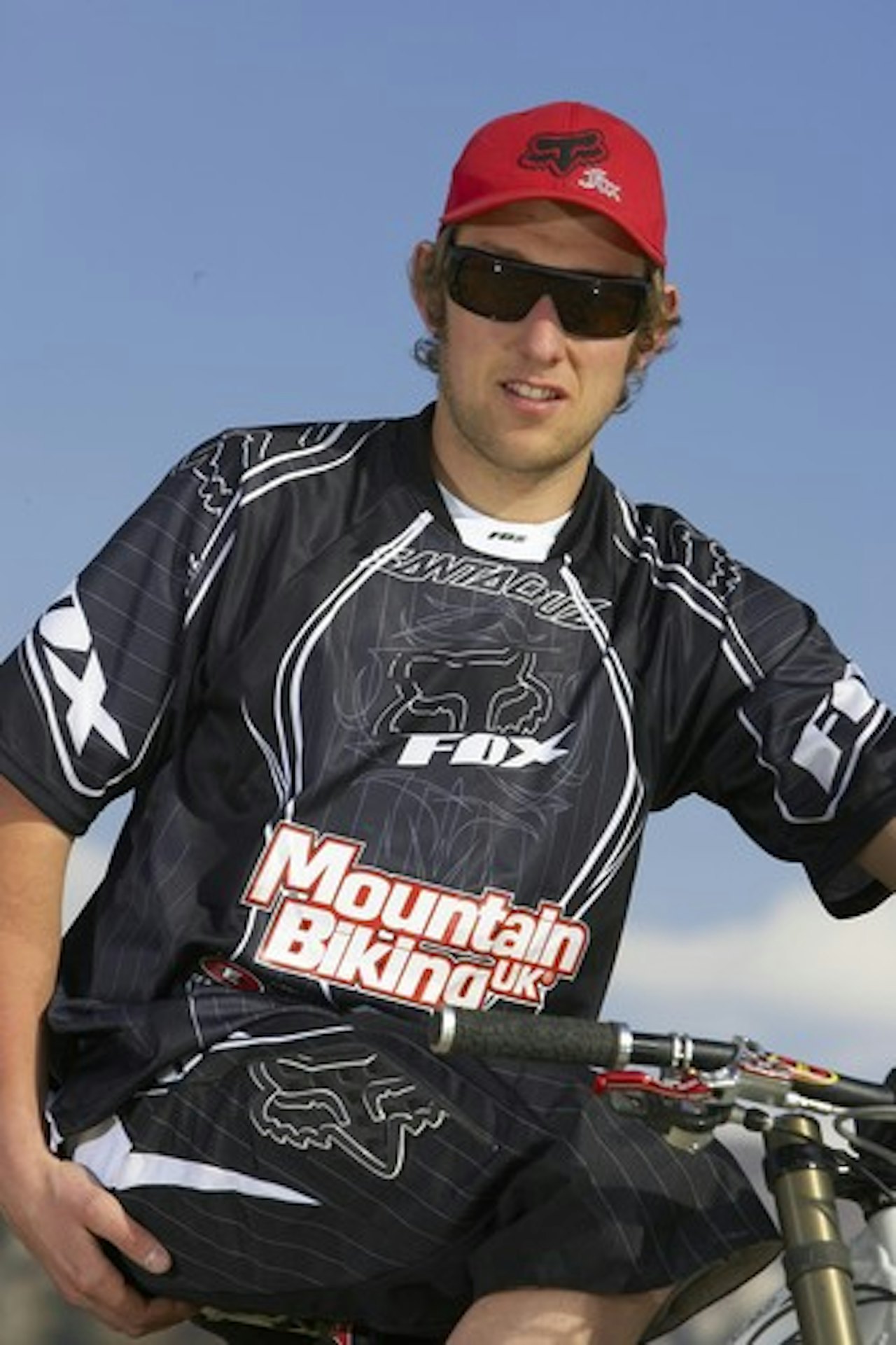 Marc Beaumont kom fra ingensteds til seier i årets første utfor-verdenscup. Marc Beaumont kom fra ingensteds til seier i årets første utfor-verdenscup.