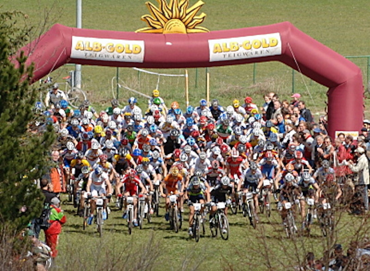 Vårrittet i Münsingen har etterhvert blitt en klassiker. Rittet er arrangert siden 1987 Vårrittet i Münsingen har etterhvert blitt en klassiker. Rittet er arrangert siden 1987