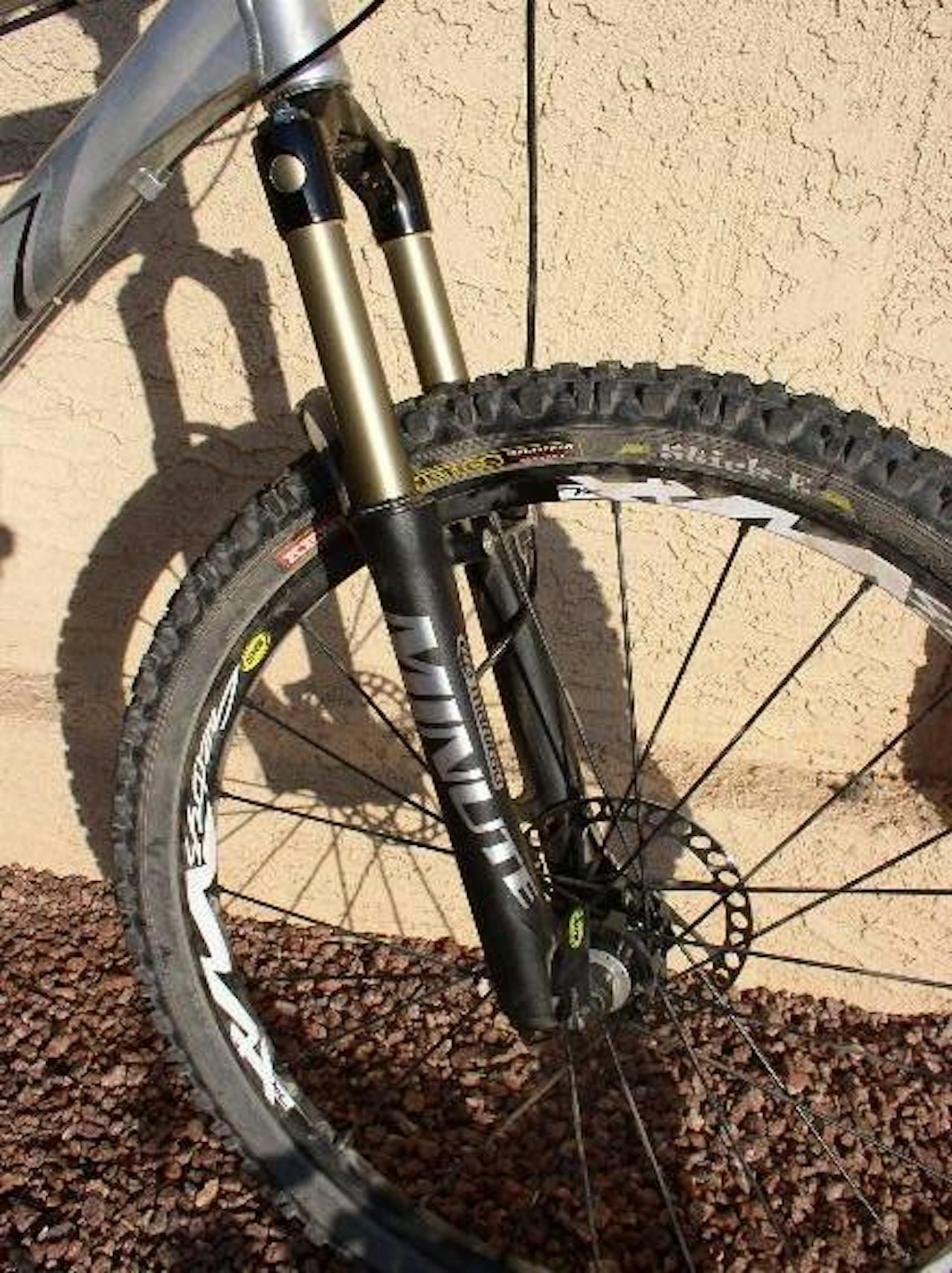 Vil du har service på din Manitou må du nå sende den til Europakontoret Vil du har service på din Manitou må du nå sende den til Europakontoret