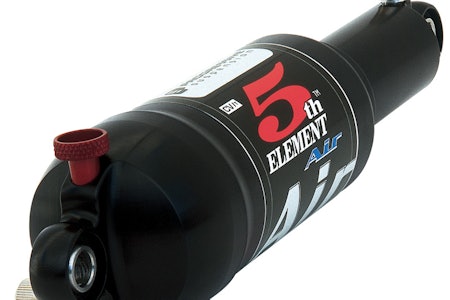 5th Element Air: Denne gir deg gyngefri fjæring, og med sine 200g sparer den deg for litt vekt i tillegg!