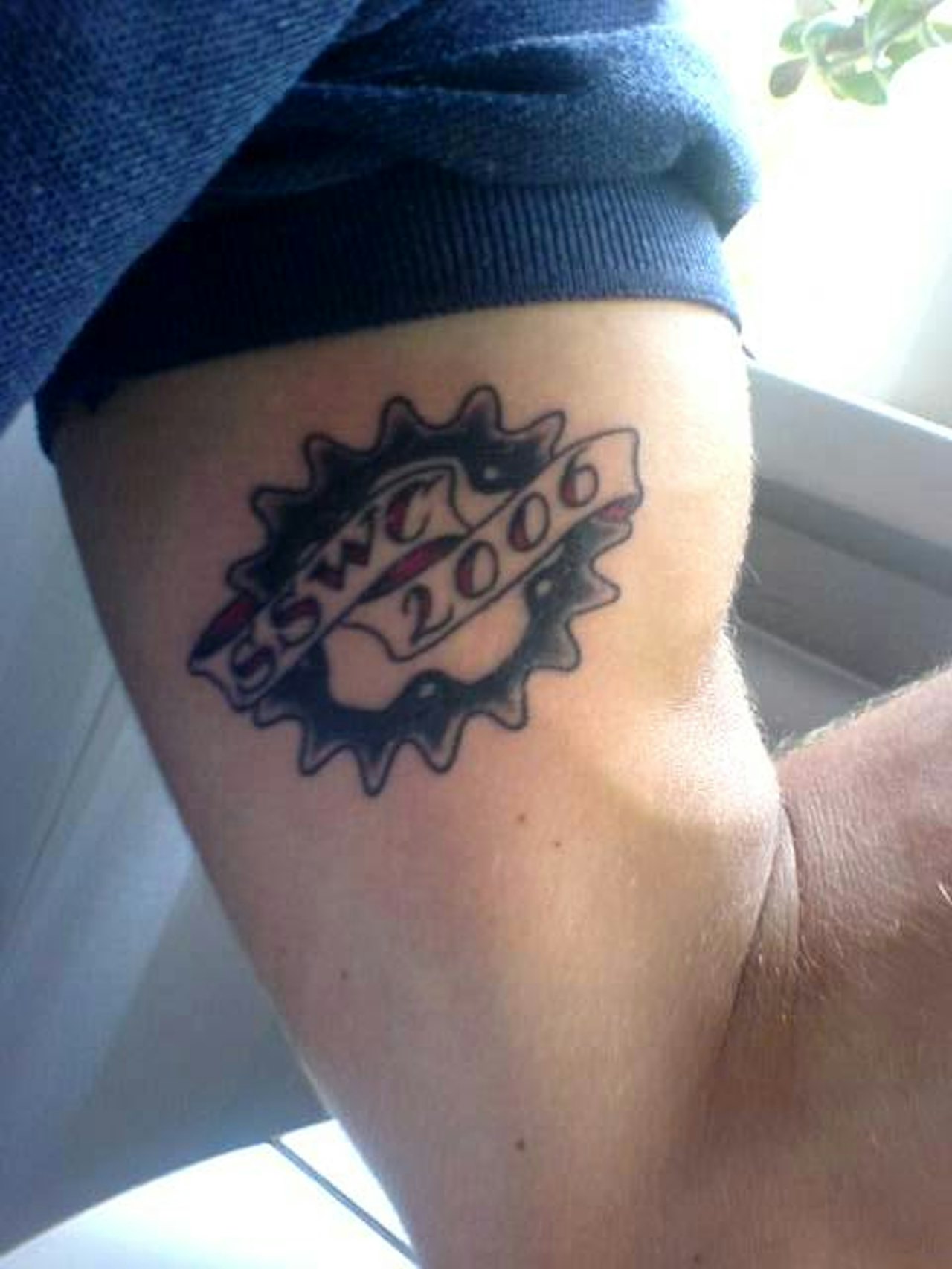 Tattis: Sveinung ble som alle vinnere av Singlespeed-VM tatovert. Tattis: Sveinung ble som alle vinnere av Singlespeed-VM tatovert.