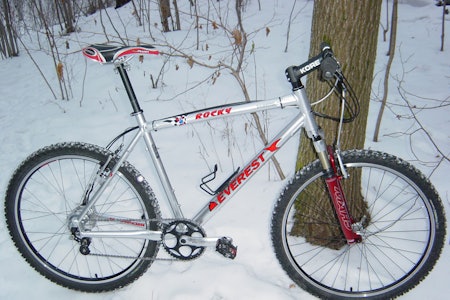 Everest med Speedhub:Oslo Sportslager har bygd opp to sykler med Rohloff Speedhub - og ser for seg at de kan bli supre commuter-sykler. Vi er helt enig i det. Everest med Speedhub:Oslo Sportslager har bygd opp to sykler med Rohloff Speedhub - og ser for seg at de kan bli supre commuter-sykler. Vi er helt enig i det.