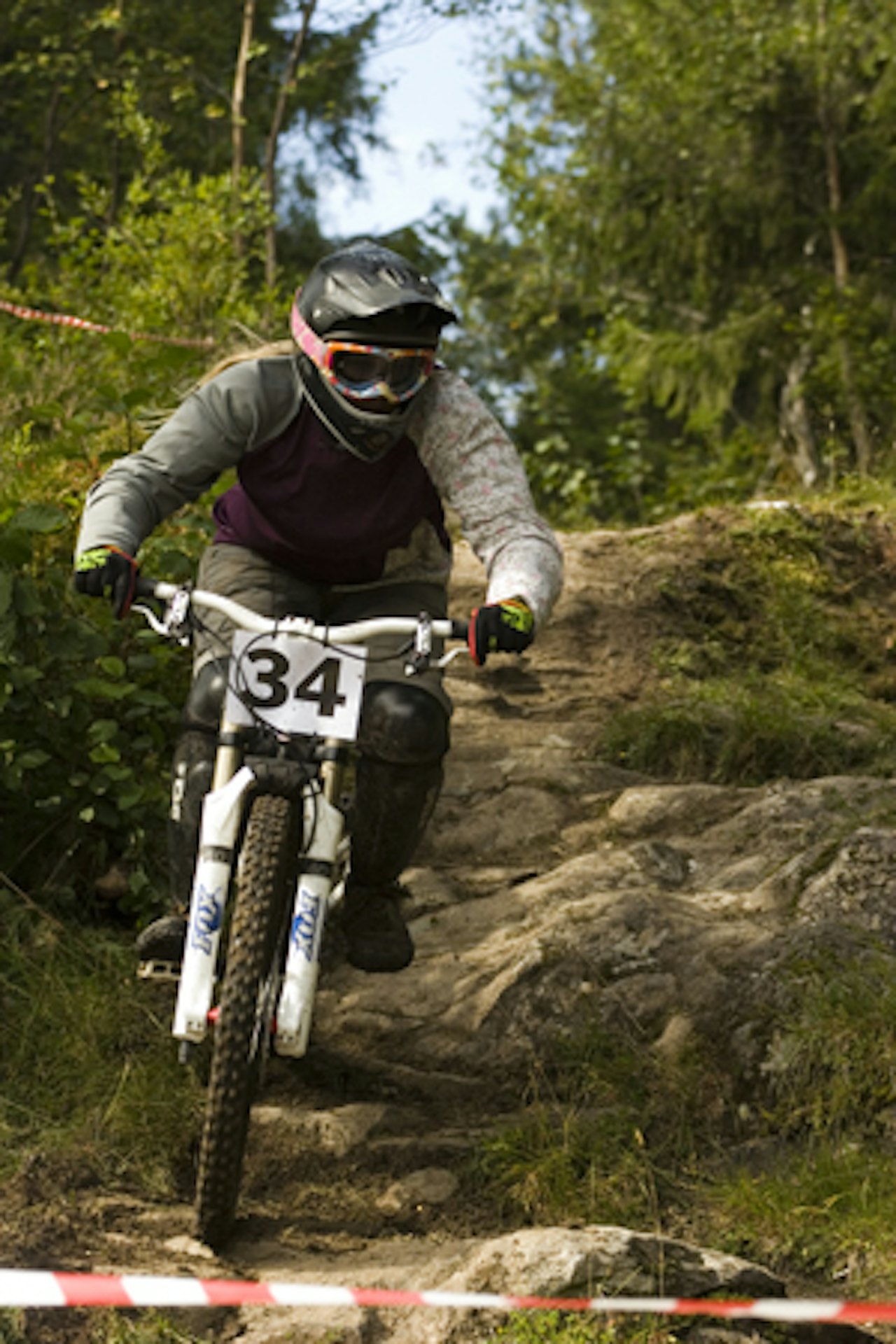 RASKE JENTER: Birgitte Løwe Johnsen kjørte fra konkurrenten Anne Mai Sletten på Voss i helga. RASKE JENTER: Birgitte Løwe Johnsen kjørte fra konkurrenten Anne Mai Sletten på Voss i helga.