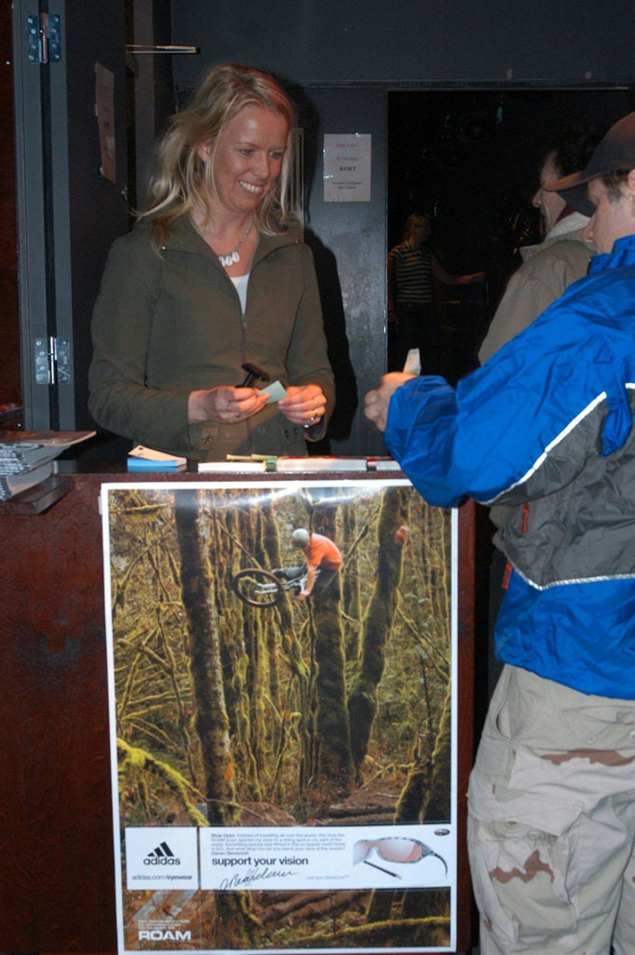Det ble solgt nærmere 300 billetter på premiérekvelden. Det ble solgt nærmere 300 billetter på premiérekvelden.