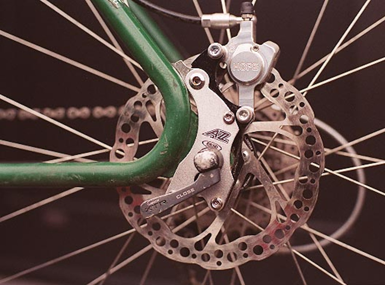 SKIVEBREMS PÅ GAMMEL SYKKEL: Det er mulig.  skivebrems gammel sykkel