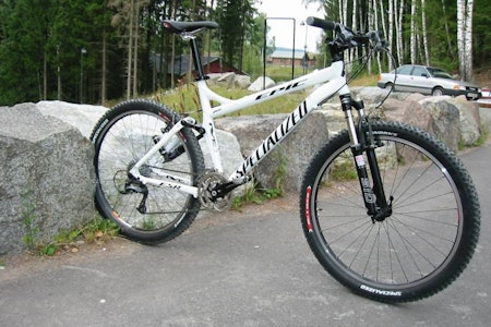 Episk? Slik ser den altså ut, sykkelen som utenlandske sykkelblader har lovprist opp i skyene. Episk? Slik ser den altså ut, sykkelen som utenlandske sykkelblader har lovprist opp i skyene.