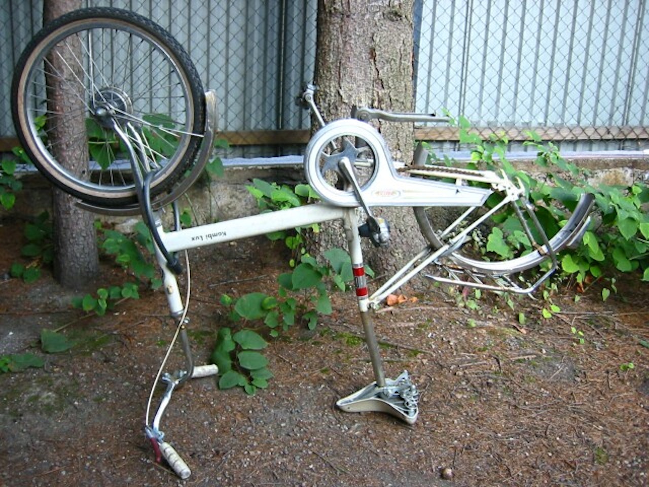 Riktig verktøy: 2 gir holder da i lange baner? Og den faretruende knekken på setepinnen kan da umulig volde problemer i løpet av lusne 89km? birken birkebeinerrittet