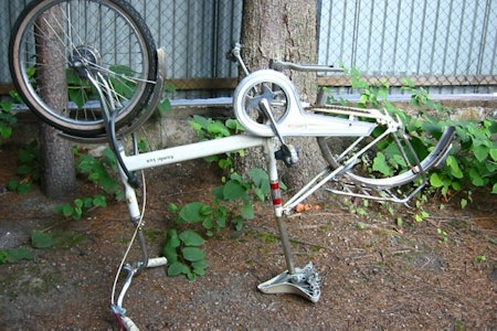 Riktig verktøy: 2 gir holder da i lange baner? Og den faretruende knekken på setepinnen kan da umulig volde problemer i løpet av lusne 89km? birken birkebeinerrittet