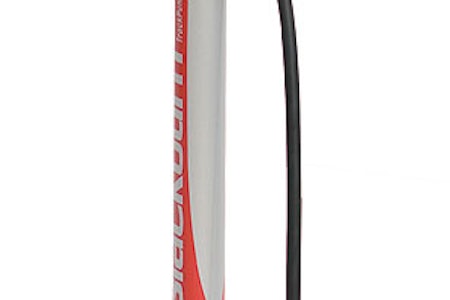 LIVSTIDSGARANTI: Blackburn Trackpump Sport 2 er en helt god pumpe før høyt trykk, med livstidsgaranti. LIVSTIDSGARANTI: Blackburn Trackpump Sport 2 er en helt god pumpe før høyt trykk, med livstidsgaranti.