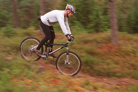 Rask:Turner er et nytt merke i Norge, men tilhører pionerene innen fulldemper-design. RFX-modellen er en imponerende skogscruiser for deg som liker vrient terreng. Rask:Turner er et nytt merke i Norge, men tilhører pionerene innen fulldemper-design. RFX-modellen er en imponerende skogscruiser for deg som liker vrient terreng.