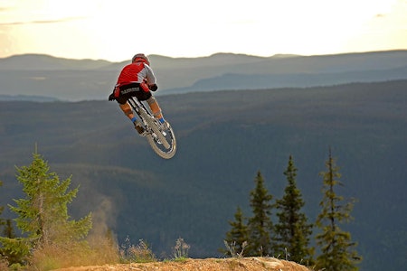 Emil Carlson er godt kjent i Hafjell. Her gir han jernet som vanlig. Emil Carlson er godt kjent i Hafjell. Her gir han jernet som vanlig.