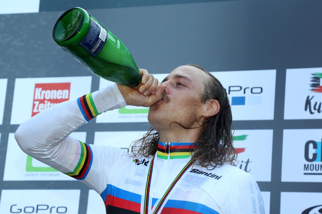 VM-GULL: Simon Gegenheimer fra Tyskland vant VM i sprint 2021. Foto: GEPA pictures/UCI Simon Gegenheimer fra Tyskland vant VM i sprint 2021