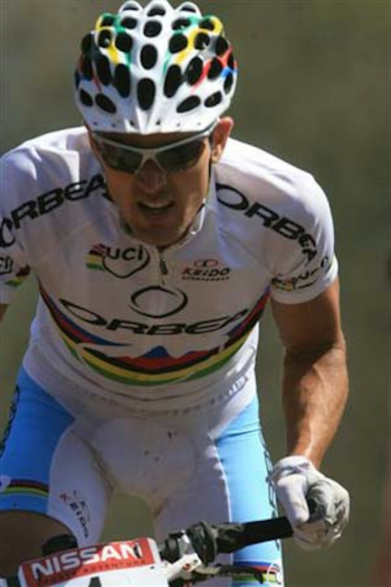 Best i Belgia Julien Absalon har vunnet årets første verdenscupritt. Best i Belgia Julien Absalon har vunnet årets første verdenscupritt.