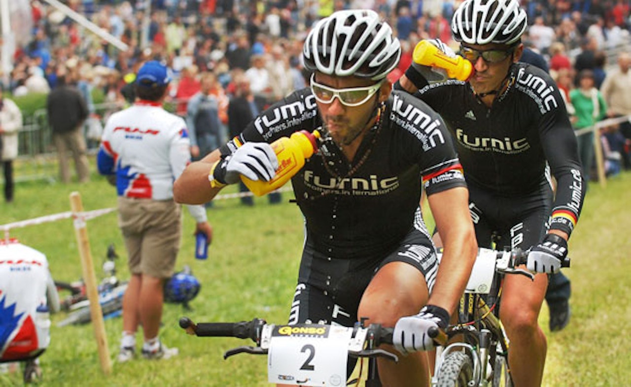 Lado og Manuel Fumic har i flere år vært blant Tysklands beste i xc. Nå henger OL-deltagelsen i en tynn tråd. Lado og Manuel Fumic har i flere år vært blant Tysklands beste i xc. Nå henger OL-deltagelsen i en tynn tråd.