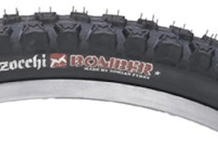Slik ser de nye Marzocchi-dekka ut, med stor Marzocchi Bomber-logo på sideveggene. Produsent er finske Nokian. Slik ser de nye Marzocchi-dekka ut, med stor Marzocchi Bomber-logo på sideveggene. Produsent er finske Nokian.