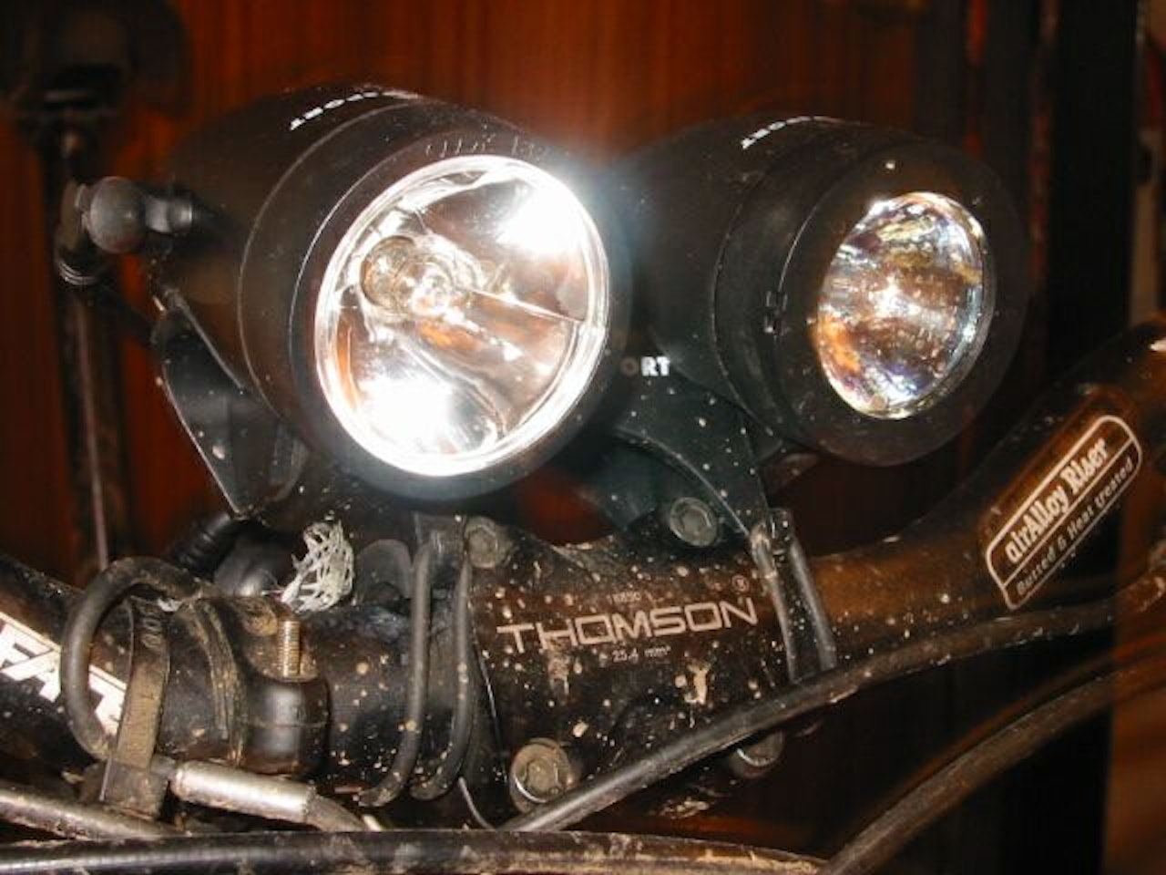 Double pleasure: 5W og 20W (20W til høyre, selvsagt... ;-) Double pleasure: 5W og 20W (20W til høyre, selvsagt... ;-)