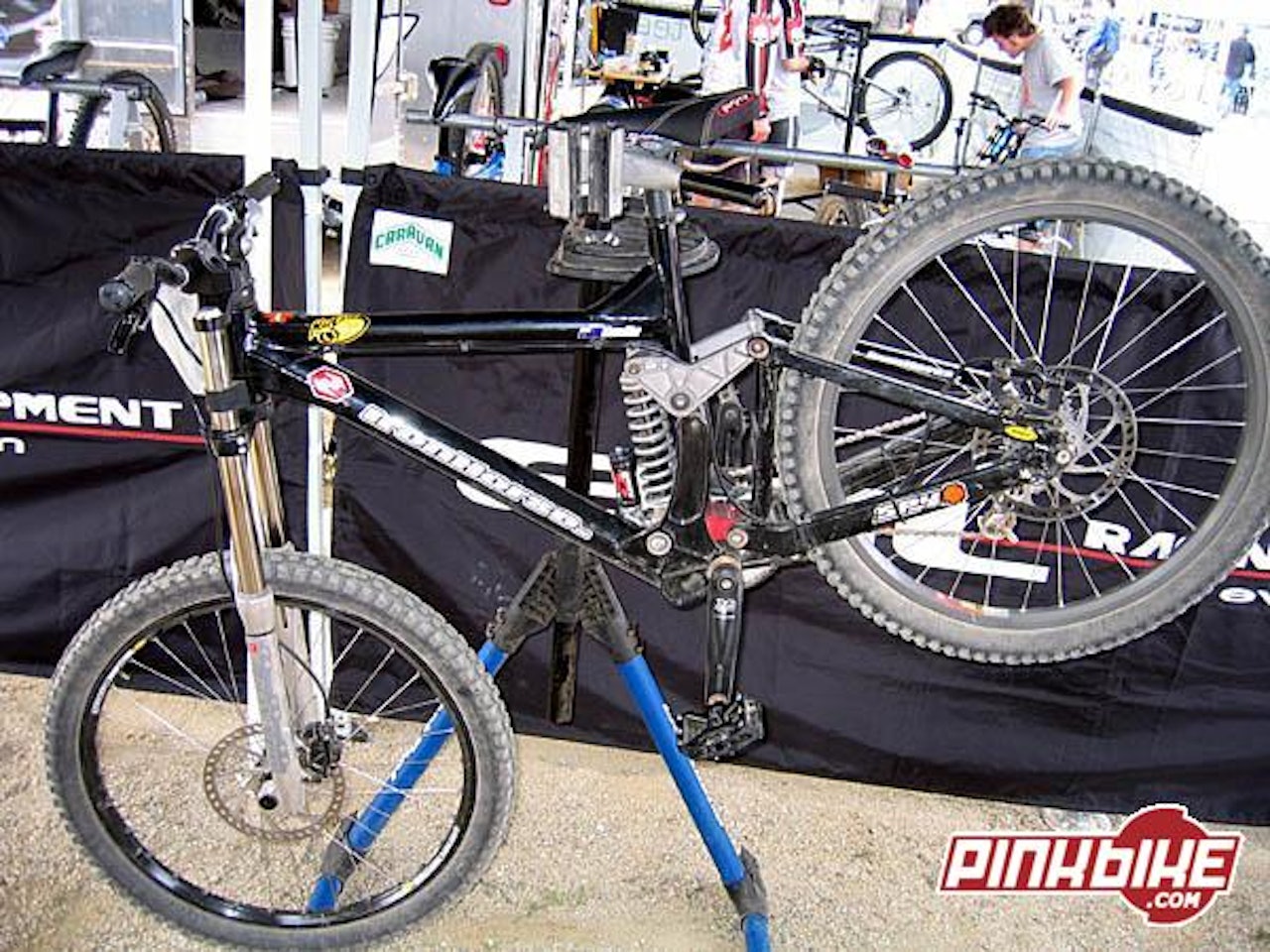 Sunday Factory kun som rammesett, men det liker vi. Sunday Factory kun som rammesett, men det liker vi.