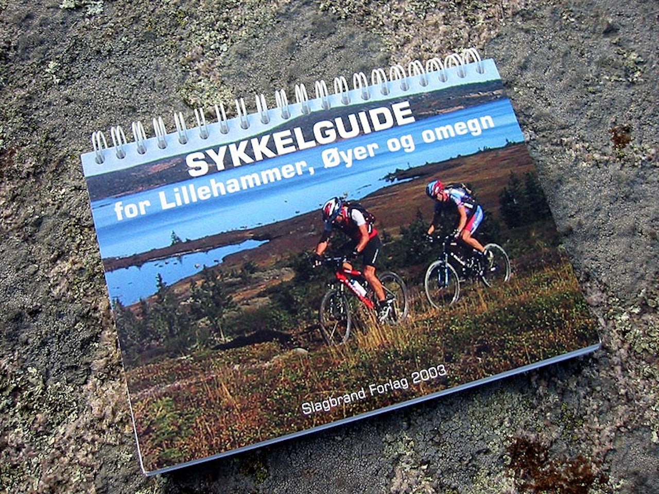 Kompakt: Denne får du plass til, uansett hvor trang sekk du har. Kompakt: Denne får du plass til, uansett hvor trang sekk du har.