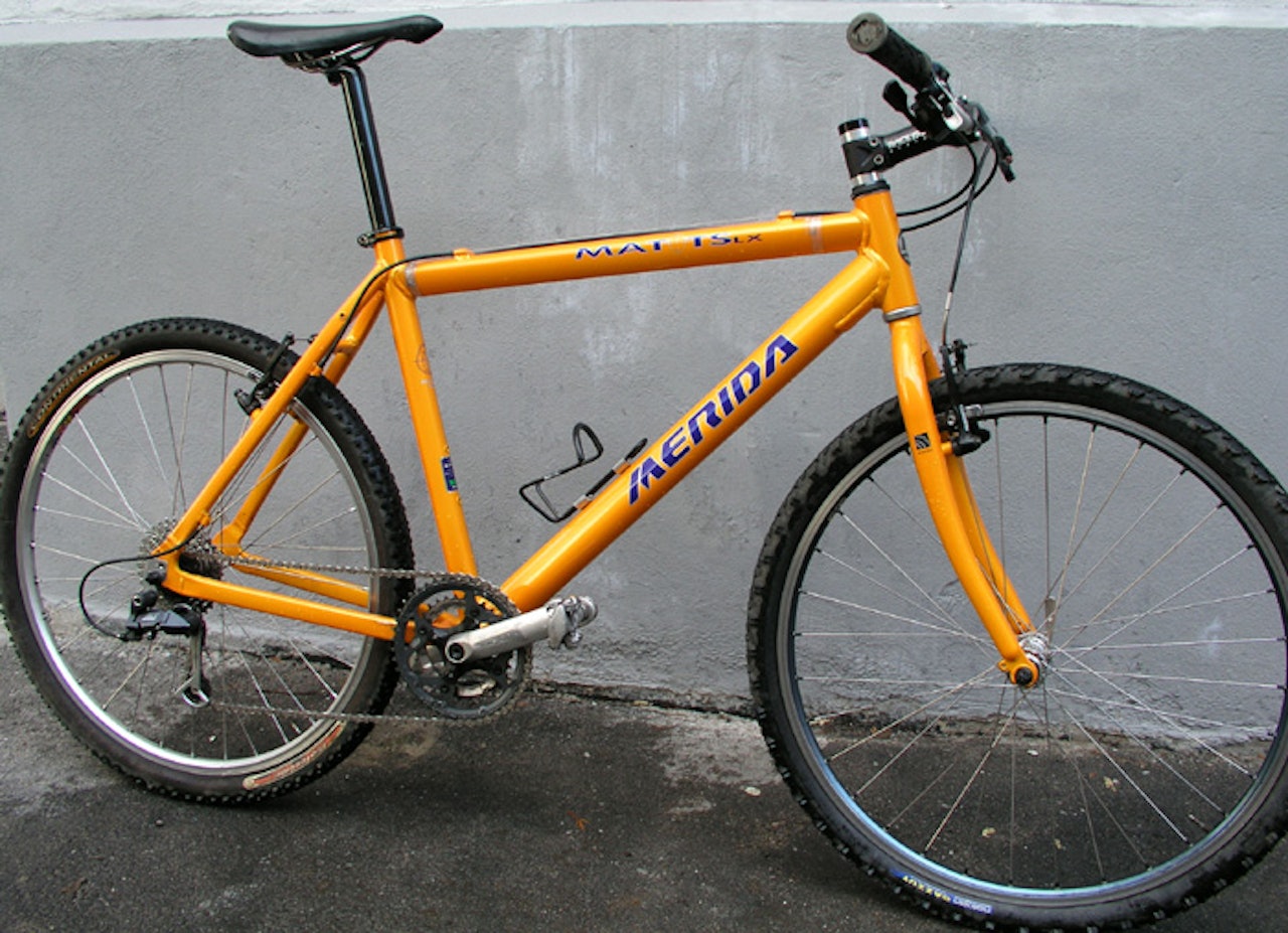 Enkel og grei sykkel som tar deg raskt frem i bytrafikken. Enkel og grei sykkel som tar deg raskt frem i bytrafikken.