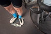 WATT OG VEKT: Trøkket i labbene dine, samt vekten din, er avgjørende for hvor raskt du sykler. Foto: Henrik Alpers