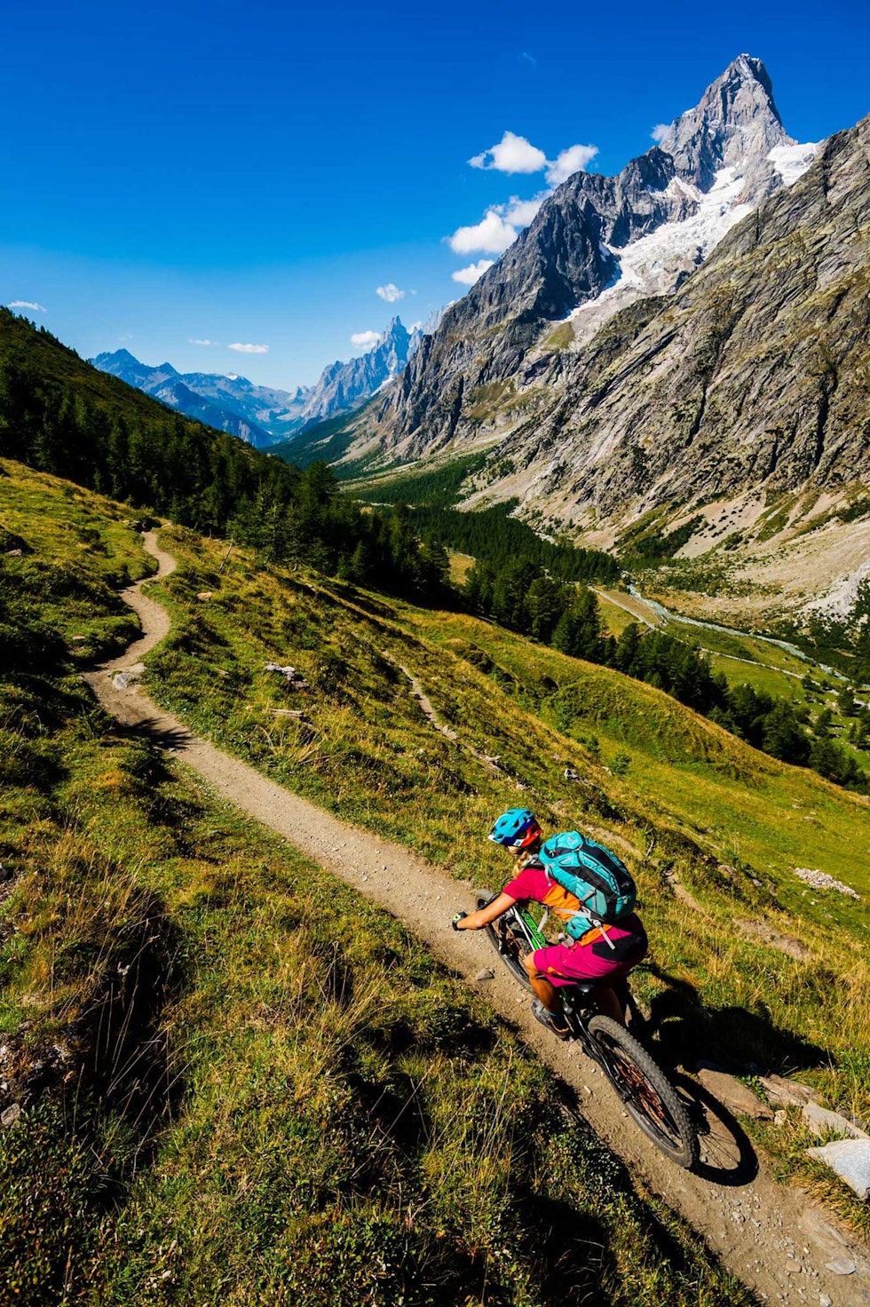 DRØMMEDAL: Aosta-dalen stiller til disposisjon med flytstier av første klasse. Karen Eller nyter.