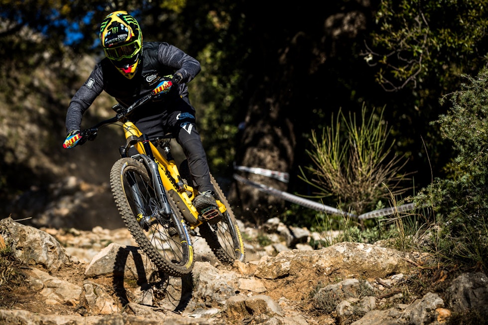 TESTPILOT: Enduro-verdensmester og utforlegende Sam Hill har vært med i utviklingen av nye Zeb. Sam Hill på Zeb