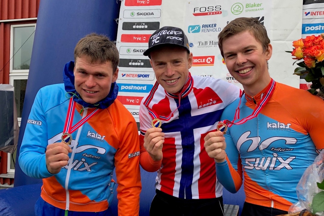 Ole Hem (i midten) sammen med to av sine antatt sterkeste konkurrenter: Emil Hasund Eid (til venstre) og Fredrik Haraldseth. Foto: Lars Frederic Nordbakken