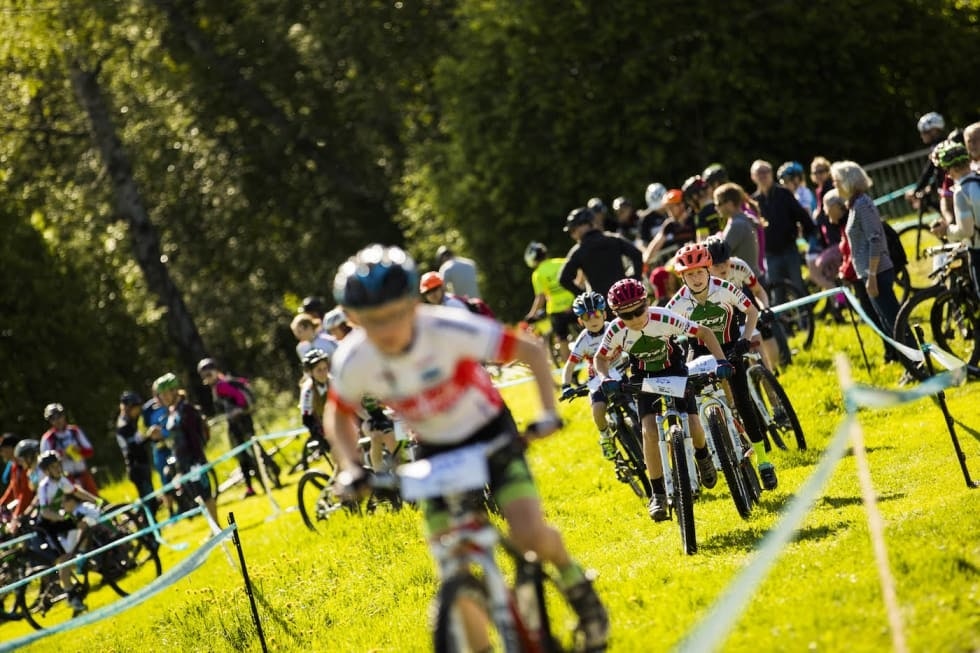 IVER: Terrengsykkelrittet har egne klasser for morgendagens helter, med tilpassede løyper for ryttere fra seks år og eldre. Foto: Snorre Veggan Terrengsykkelrittet 2021