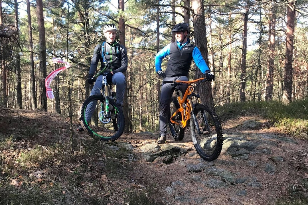 BARMARK: Aleksander Østerhus og Frode Karlsen på stisykkeltu i Kristansand i helga. Foto: Hilde Sangesland Strædet Aleksander Østerhus Frode Karlsen - Kristansand 2021 - Hilde Sangesland Strædet