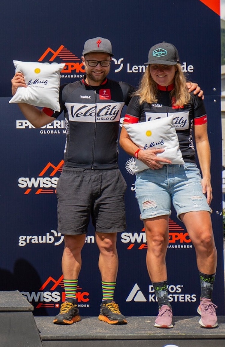 Anders Seim og Synne Steinsland har vært på palle hver dag i Swiss Epic. Foto: Swiss Epic Anders Seim og Synne Steinsland har vært på palle hver dag i Swiss Epic. Foto: Swiss Epic