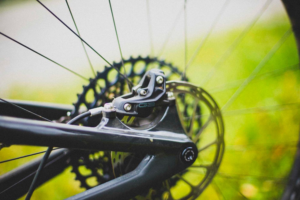 NOE SVAMPETE: Bakbremsen var litt svampete i testperioden, men G2 RSC er vanligvis gode bremser. Foto: Kristoffer H. Kippernes Revel Ranger testing