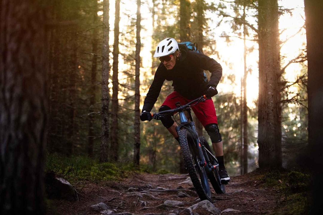 HELDAGS-SYKKEL: Black Diamond P1 fungerer bra som allsidig stisykkel på lange, småkuperte turer i skogen. HELDAGS-SYKKEL: Black Diamond P1 fungerer bra som allsidig stisykkel på lange, småkuperte turer i skogen.