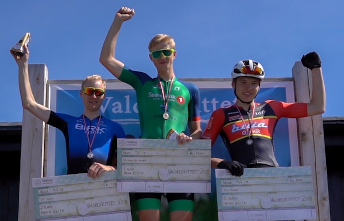 Tormod Weydahl vant Valdresrittet 2019 foran Lars Granberg (til venstre) og Martin Røste Omdahl. Foto Fredrik Holte Breien Tormod Weydahl vant Valdresrittet 2019 foran Lars Granberg (til venstre) og Martin Røste Omdahl. Foto Fredrik Holte Breien