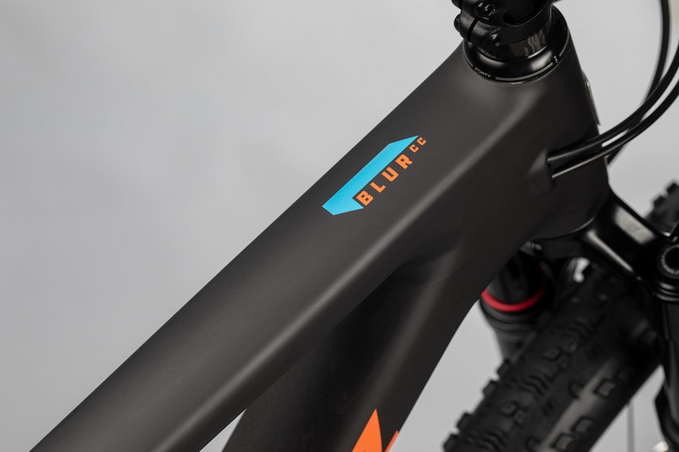 CC: Santa Cruz' dyreste rammer har benevningen CC. Santa Cruz Blur 2021