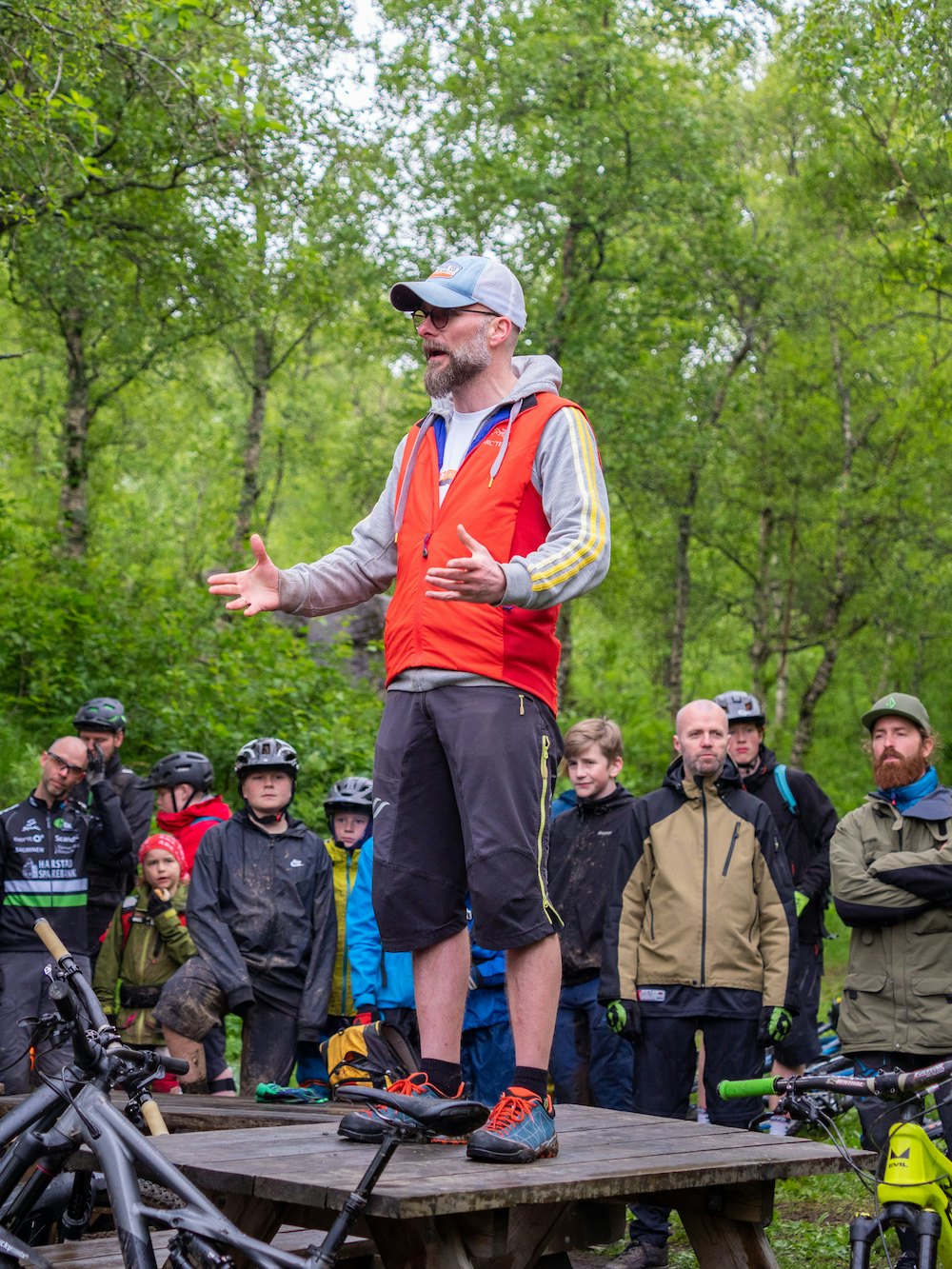 Rittleder Andreas Klette ledet fjorårets ryttermøte foran første etappe, som også da ble kjørt lørdag kveld. Foto: Frode Koppang