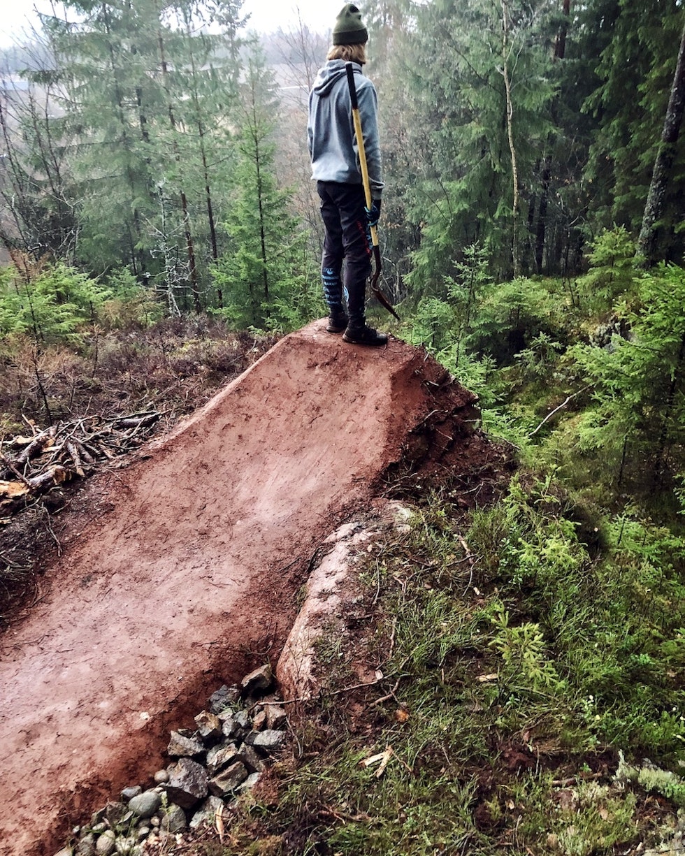 Brage Vestavik ser konstant etter nye utfordringer i skogen. Foto: Privat