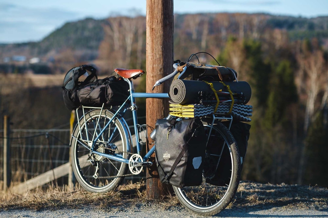 Pappa er pakkesel. sykkeltur truger