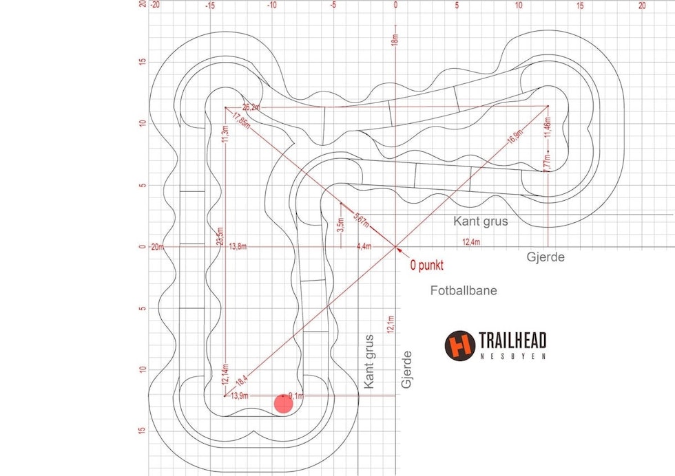 UNIK: Pumptracken på Manstad er designet og bygget av TraiHead Nesbyen for å passe akkurat til tomta de har til rådighet. Pumptrack Manstad