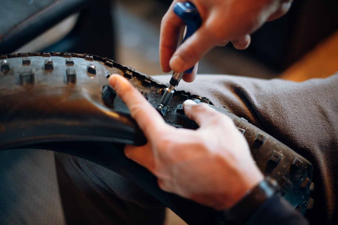 KLAR FOR ISRACE: Førerapportene dagene før løpet tilsier at pigger er absolutt nødvendig. Foto: Mikkel Soya Bølstad KLAR FOR ISRACE: Førerapportene dagene før løpet tilsier at pigger er absolutt nødvendig. Foto: Mikkel Soya Bølstad