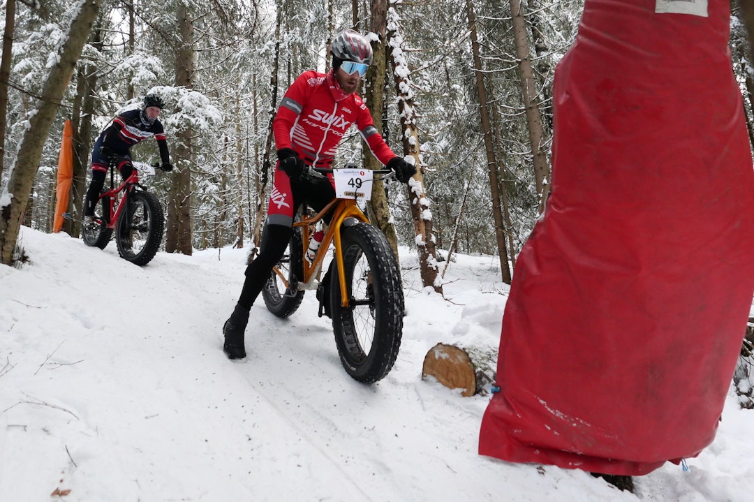Utfordrende: Også krosskanonen Morten Vaeng måtte ha en fot i bakken her og der. I mål var han nummer sju. Foto: Stian Bergsveen Utfordrende: Også krosskanonen Morten Vaeng måtte ha en fot i bakken her og der. I mål var han nummer sju. Foto: Stian Bergsveen