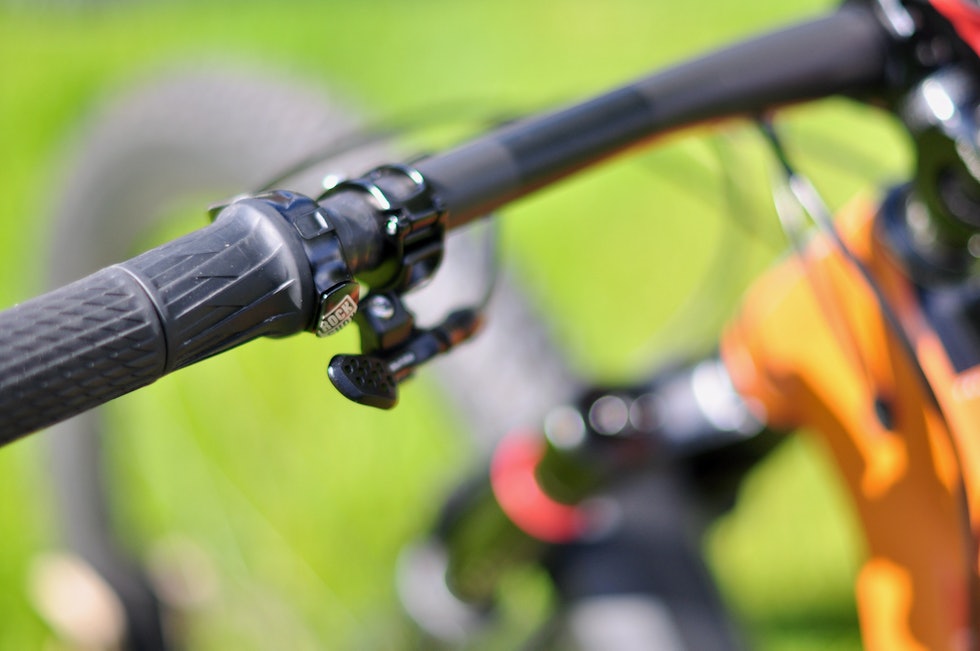 TWISTLOCK: Nye SID kan leveres med styremontert lås som ikke er i veien for senkepinnebryteren. RockShox SID 120