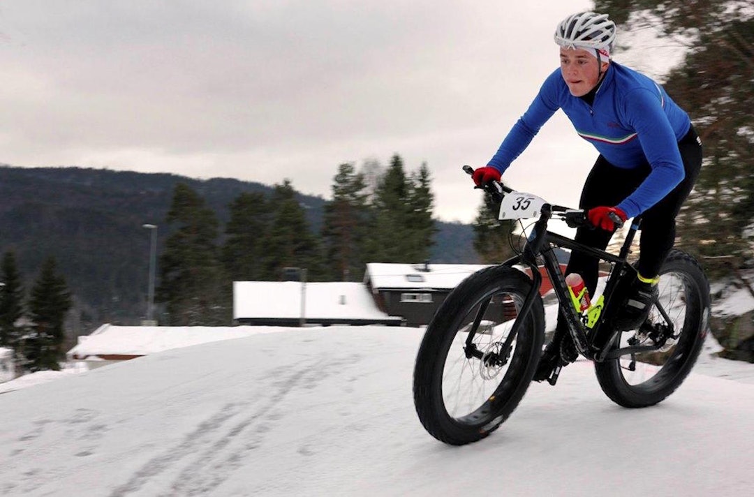 Løypa er bare 7.5km men inneholder rikelig med elementer å bryne seg på. Foto: Lisa Mayrhofer Modum Challenge 2015 Foto Lisa Mayrhofer 1400x924
