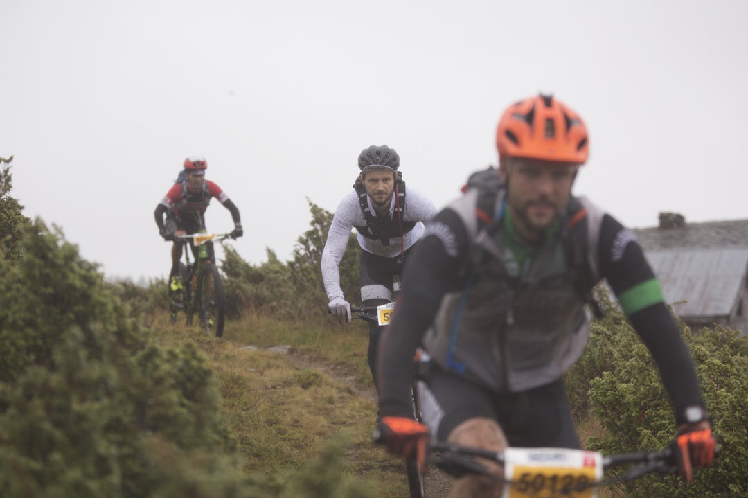 Daglig leder i Øyer Fjellstyre konkluderte med at Ultrabirken ikke har gjort varige skade på naturen. En uke etter rittet var det knapt spor etter de over 600 rytterne som stilte til start i årets utgave. Foto: Snorre Veggan UltraBirken 2016 - Foto Snorre Veggan
