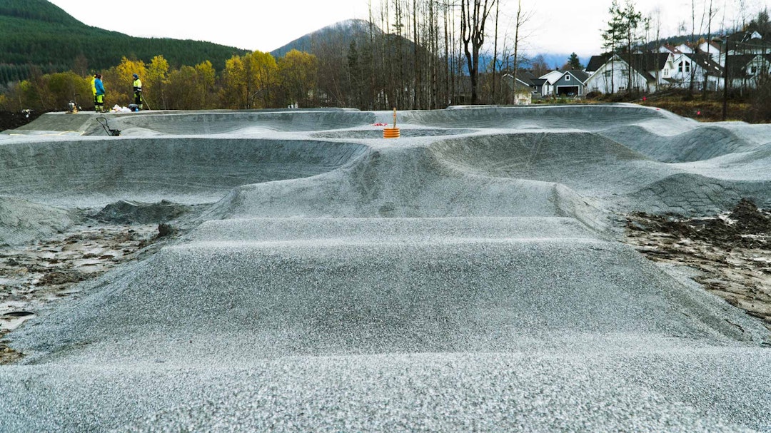 Pumptrack_kaup_curves2_lowres Pumptrack_kaup_curves2_lowres